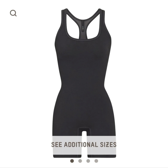 Skims Outdoor Mid Thigh Bodysuit - Picture 4 of 6